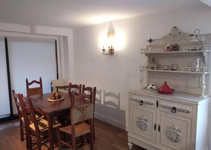 Casa Dos Cedros * Setúbal